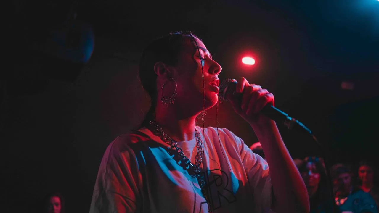 Open Mic Showcase with LiveBox at Fulham Pier