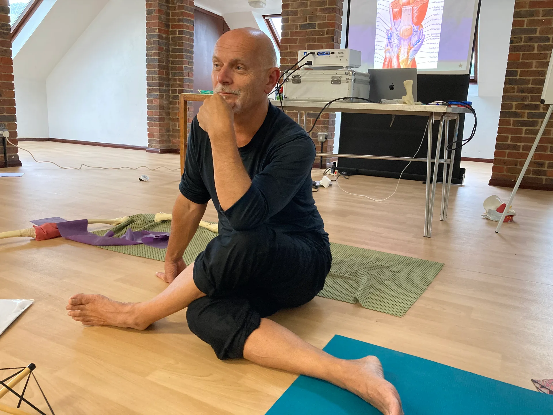 UNDERSTANDING THE IMPACT OF THE GOLDEN YEARS ON THE BODY CPD - Gary Carter