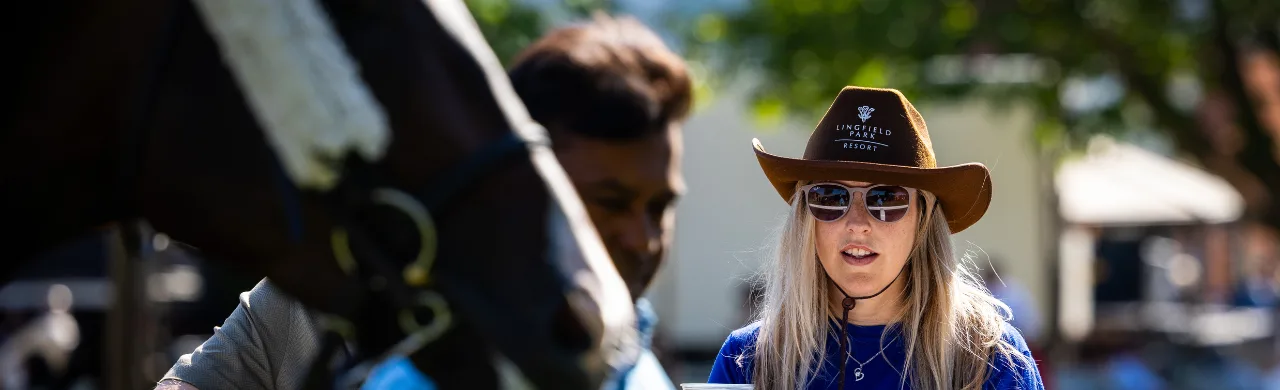 Absolute Country Racenight - Lingfield Park Racecourse at Lingfield Park Racecourse