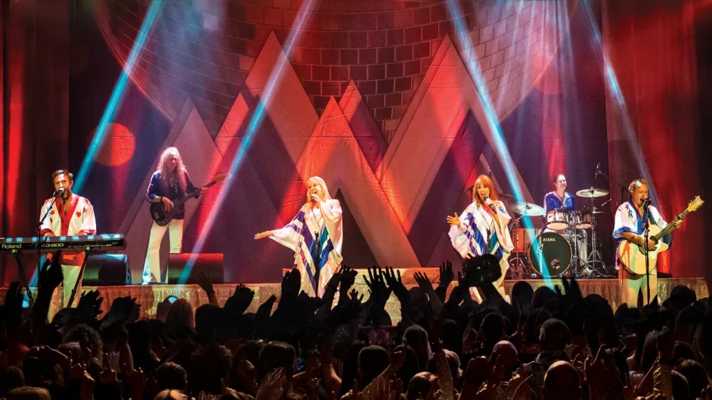Voulez-Vous - The Music of ABBA at Edinburgh Playhouse