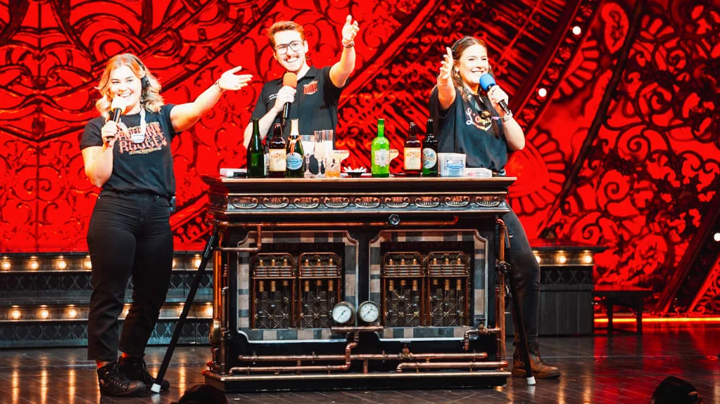 Get Technical! Behind The Curtain of Moulin Rouge! The Musical