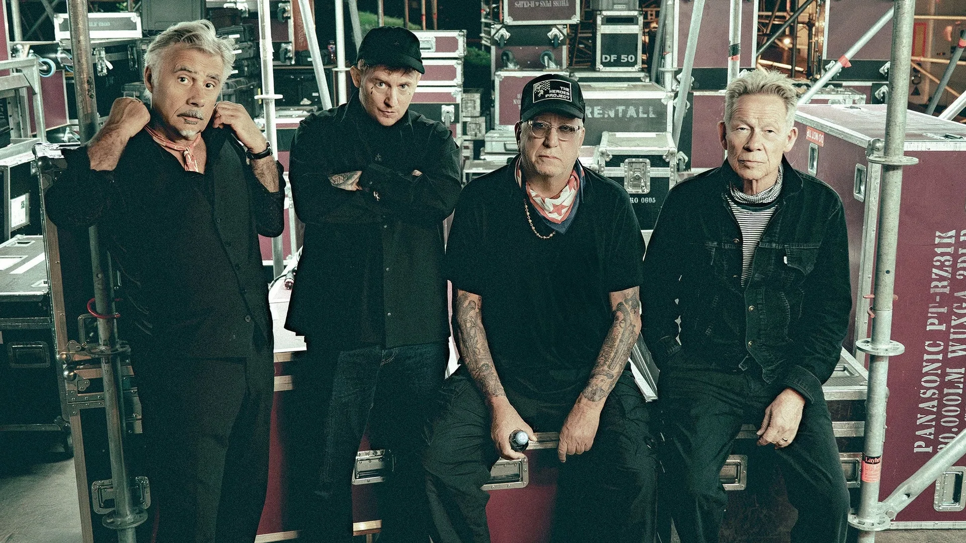 Sex Pistols feat. Frank Carter ANARCHY IN THE U.K. - 50 YEARS OF PUNK