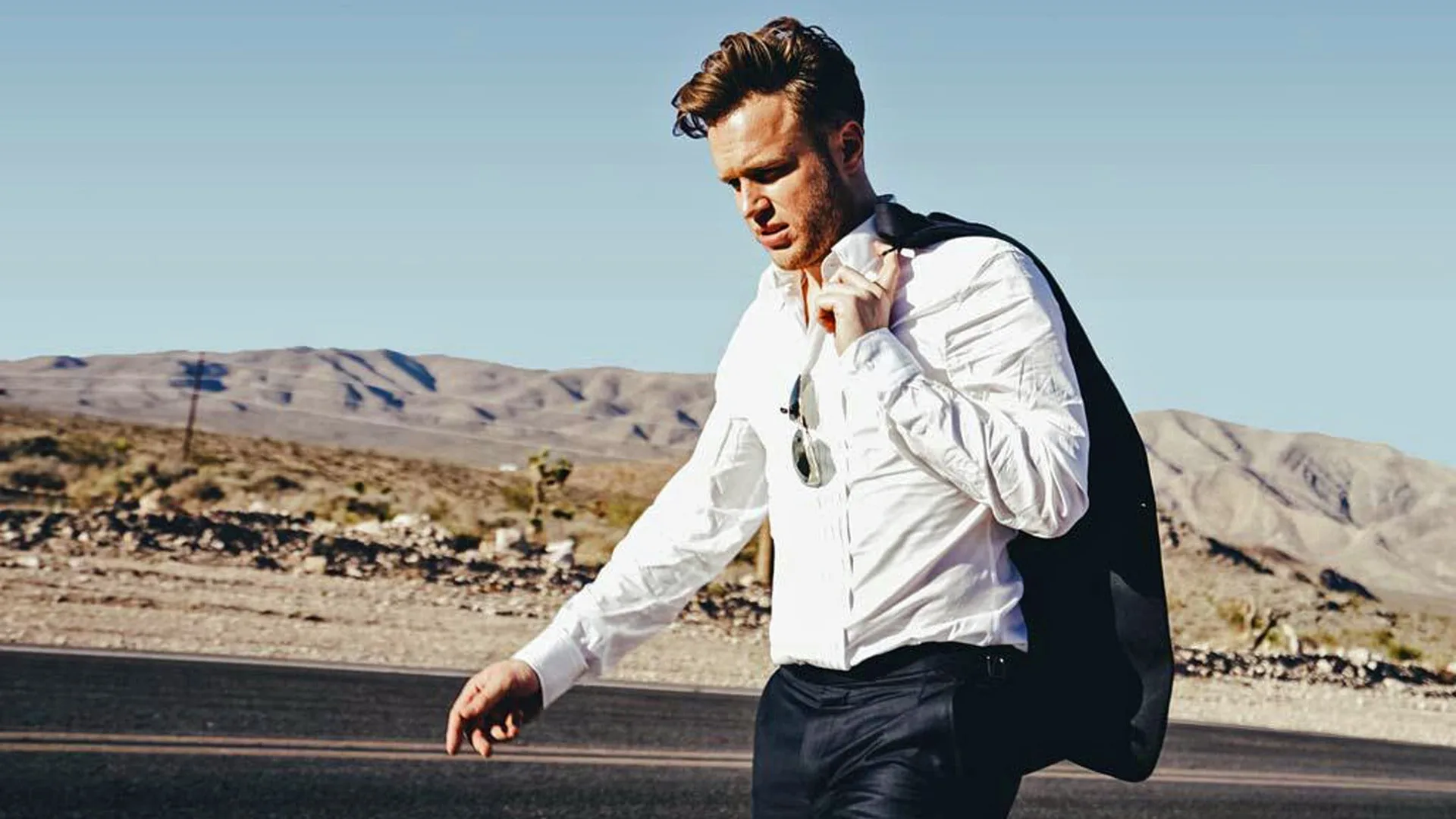 Olly Murs + Racing - County Enclosure at Haydock Park Racecourse