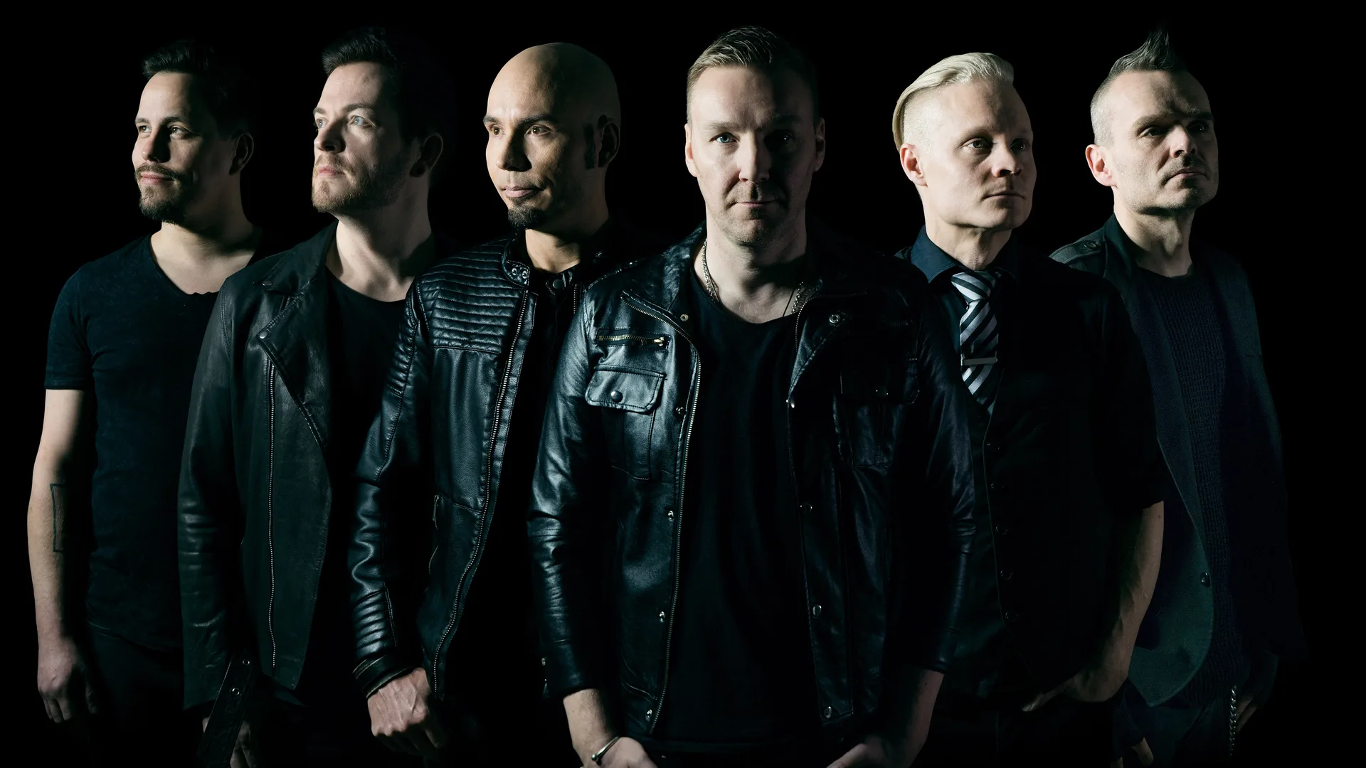 Carnival by the sea: Poets of the Fall at Franklin's Gardens
