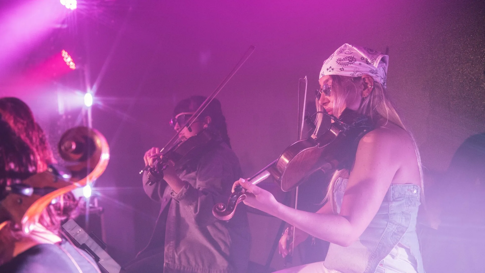 R&B Orchestra at TV Studio SWG3