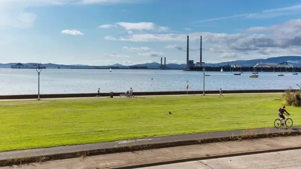 [FREE] Walk: 3pm / 6km - St Anne's Park to Clontarf Road train station at Olive's Room
