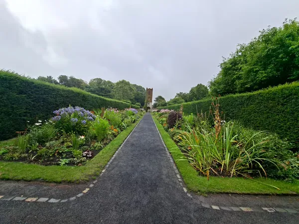 [FREE] 12:30pm St Anne's Park - 1.5hours Walk + Food Market at Olive's Room