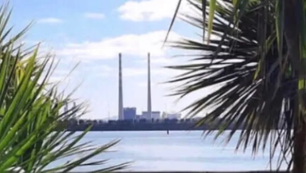 Clontarf Evening Seafront Prom walk