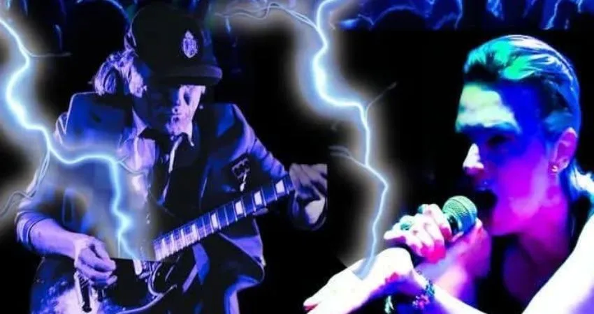 AC/DShe at Marrs Bar