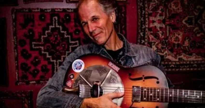 SoundBox presents: Brooks Williams at St Mary's Creative Space