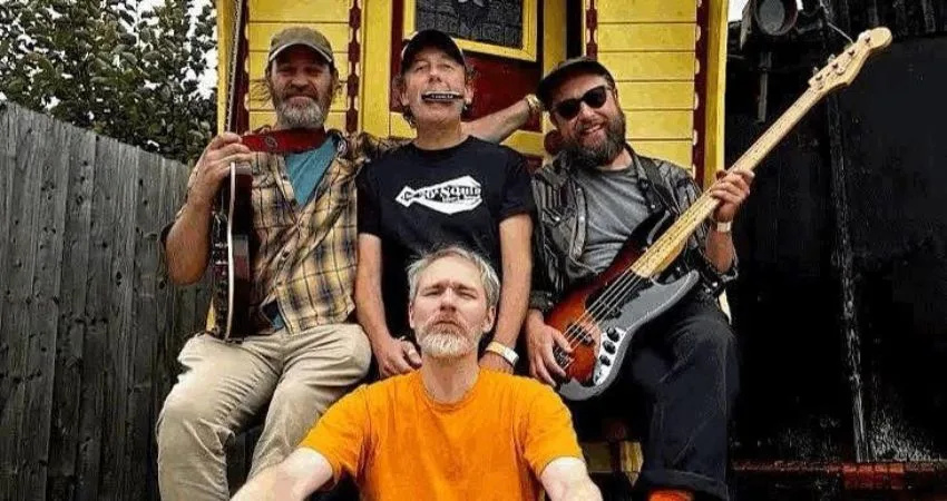 An evening with The 20ft Squid Blues Band at Cafe No9 - The second of two back to back shows at Cafe No9