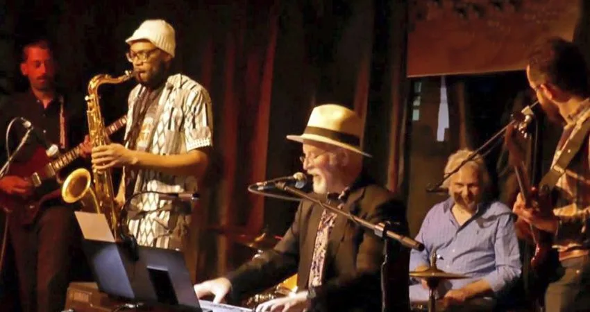 Tim Penn & The Second Line