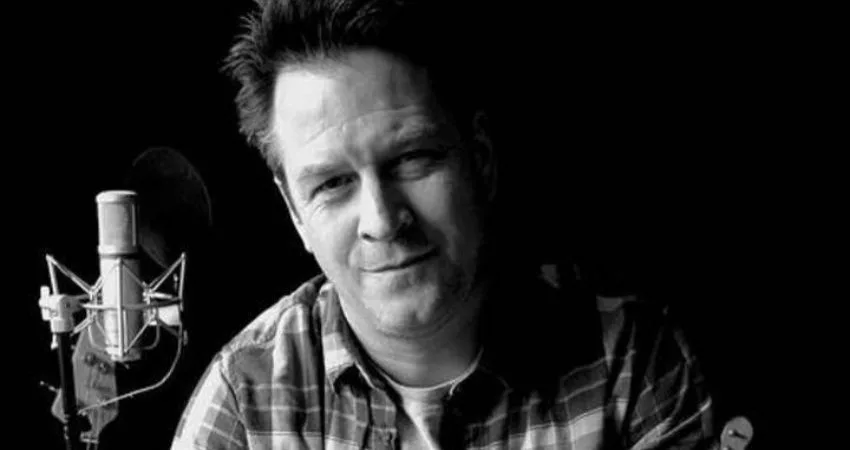 Tom Brooksby, acoustic Springsteen