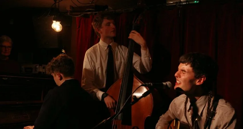 Joe Hiles Trio at The Basement at Green Note