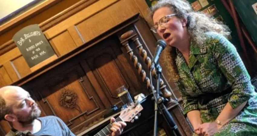 Bold Riley (Chan Reid and Dan Stewart) at Walthamstow Folk Club
