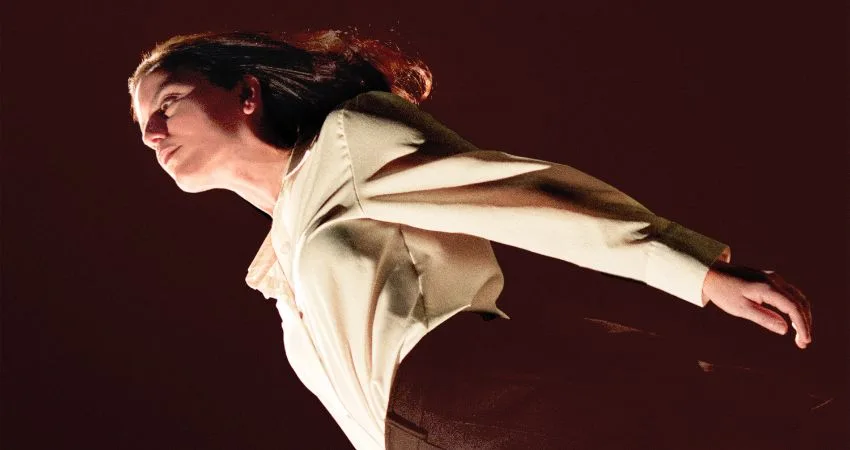 Deradoorian at Hey! Manchester @ Gullivers