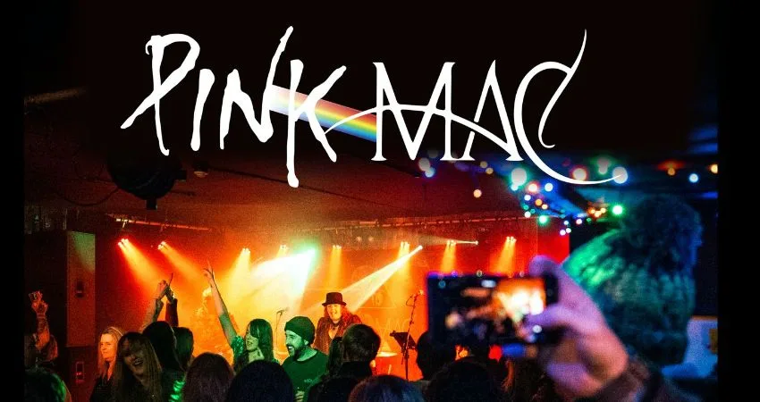 Pink Mac @ The Face Bar - Reading at The Face Bar