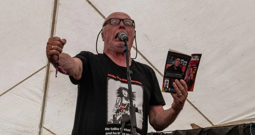 Attila the Stockbroker