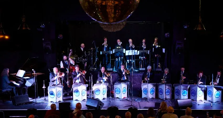 Regeneration Big Band at The Continental