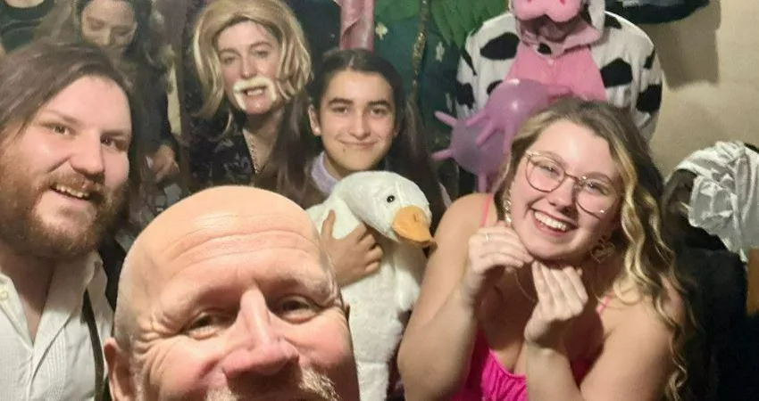 Dirty Old Folkers Christmas Panto