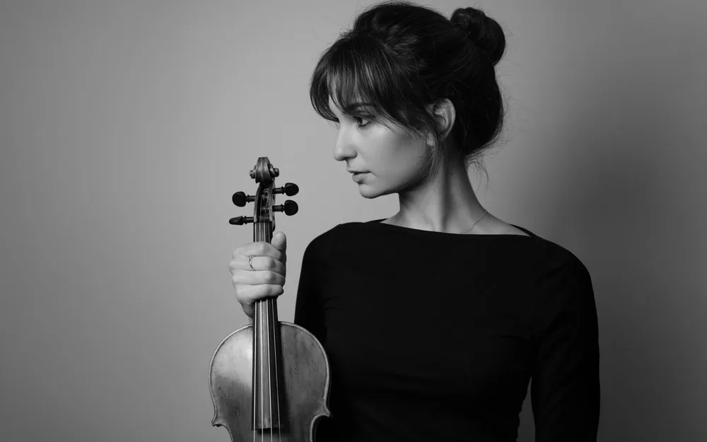 ECHO Rising Stars 2026/27: Ava Bahari at Jennifer Blackwell Performance Space