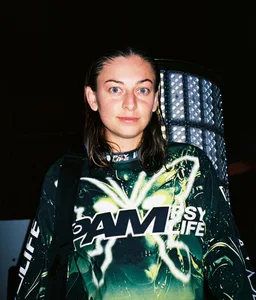 Bella Claxton