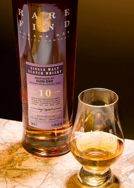 Rare Find Whisky Free Barrel Top Tasting