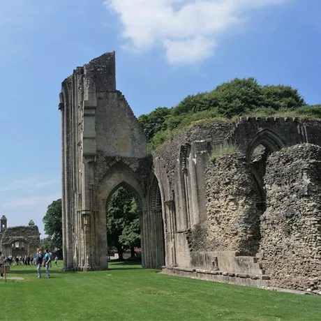Glastonbury Unearthed: A Sacred Tapestry Tour