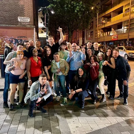 Liverpool Pub Crawl: Meet New People, Come Solo or With Friends