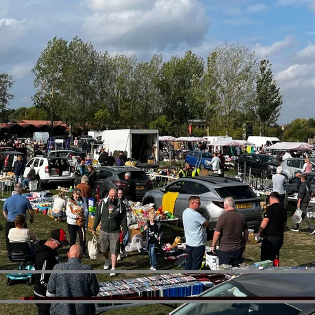 Stonham Barns Sunday Car Boot & Barnfest 26 Country Music Show