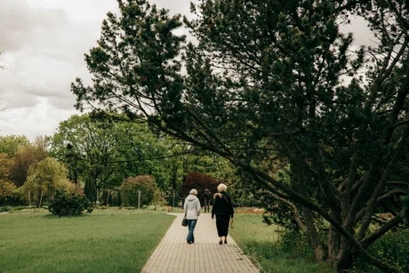 Arboretum and Flower Garden Walk
