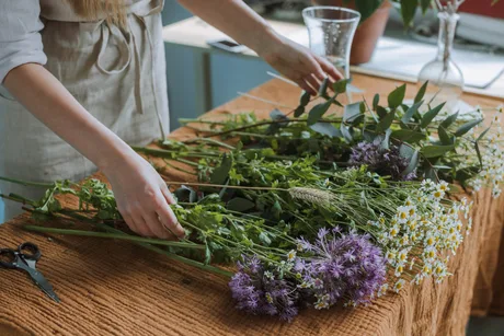 Christmas Wreath Making Workshops - Stockbridge