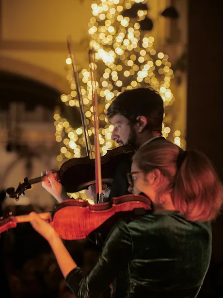 Viennese Christmas Spectacular by Candlelight - Fri 18 Dec, Leeds Minster