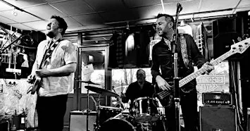 THE BUSH PILOTS - Live & close up at The Sunday Soiree