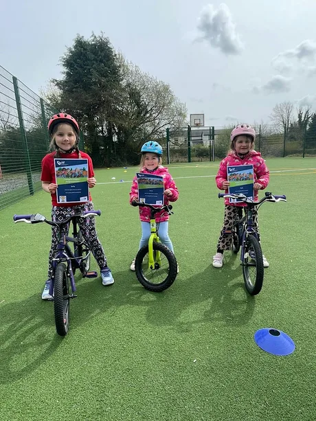 Cwrs dysgu i reidio / Learn to ride course