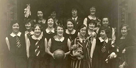 Women's History Tour - Cardiff's Civic Centre