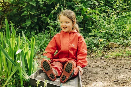 Pre Schooler Stay and Forest Play.