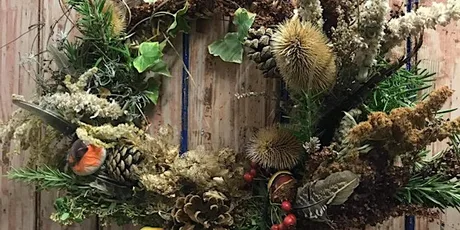 2 for 1 Halloween wreath-making workshop with free prosecco & cake!