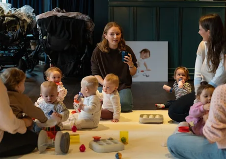 1 Curiosity Discovery Play Experience PLUS Coffee & Pastry (10-24months)
