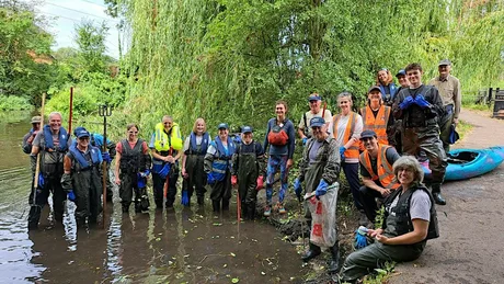 Conservation volunteer day at Little Britain Lake