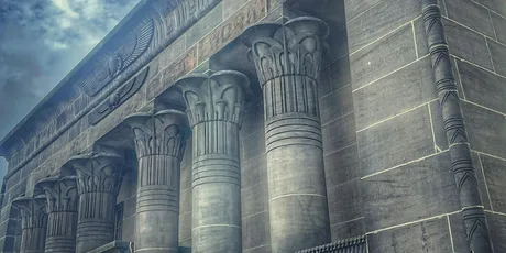 Leeds, Holbeck and Industrial Heritage Pub and History Walk