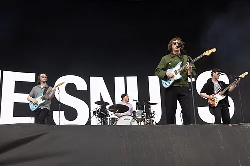 The Snuts