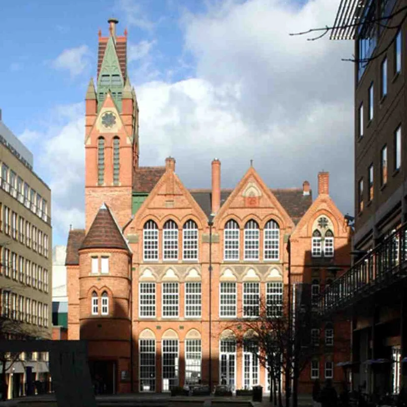 Birmingham Highlights Audio Tour: Urban Heritage and Landmarks