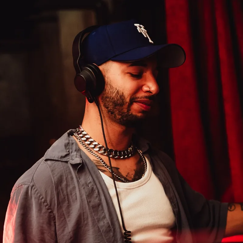 Dahlia Stereo Sessions: Onda Wave; Harris, Dom Kozubik, Jamito