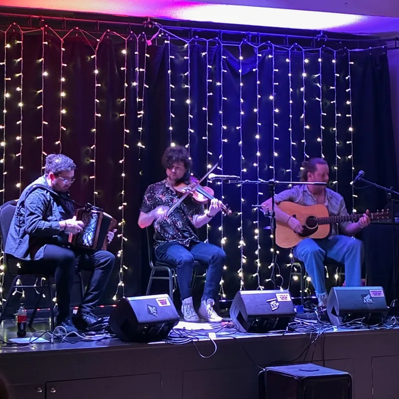 The Rowan Leslie Trio presents The Rad Trad Tour 2026