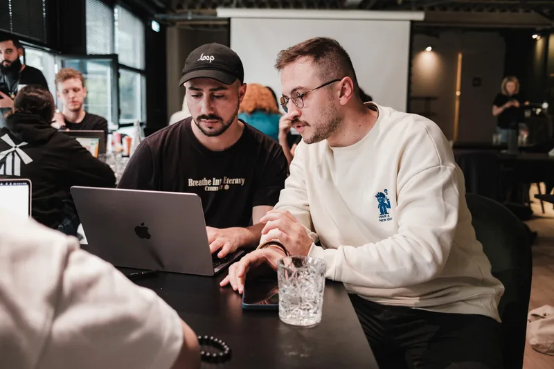 Self Made Live: Creative Industry Freelancers and Founders AMA