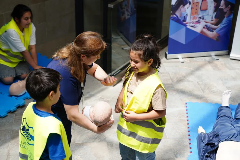 Emergency First Aid at Work (EFAW) Course - Wakefield