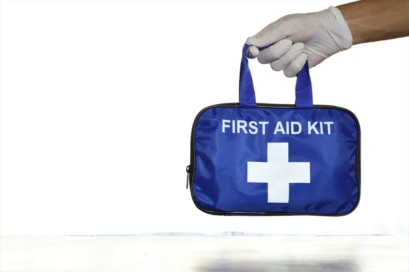 Defibrillator (AED) Training with CPR Course - Edinburgh