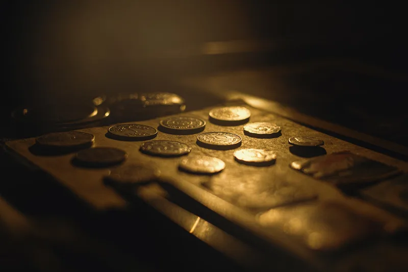 Moonless Treasure Hunt