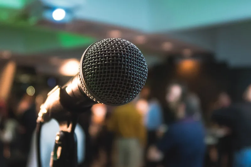 Public Speaking Monday Meetup (First Timers Free) New Location City Centre.